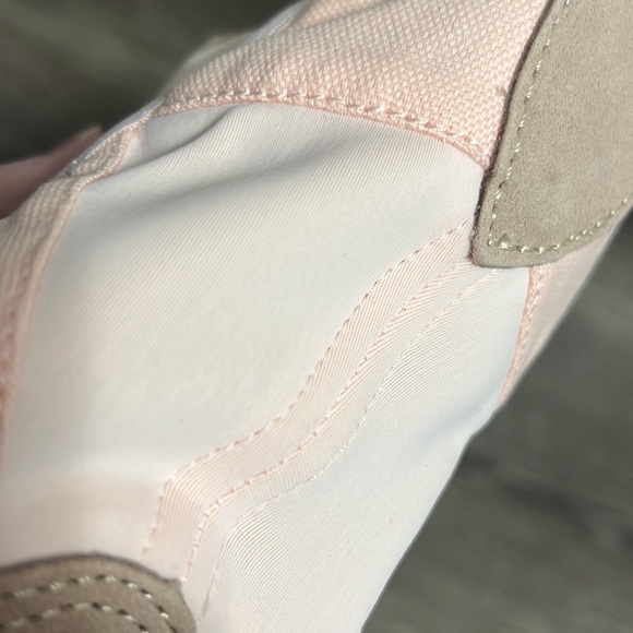 Daydance Canvas Ballet Shoes, Color Nude, Size 39 - 8 US🩰BRAND NEW 🩰🩰 - Picture 11 of 11